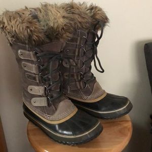 Sorel Joan of Arctic